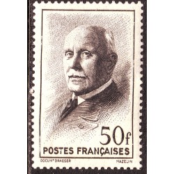 n° 525 N** Pétain